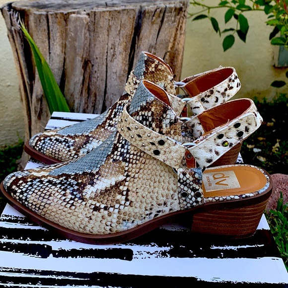 DV DOLCE VITA | Zoelle Harness Mule - Picture 6 of 10